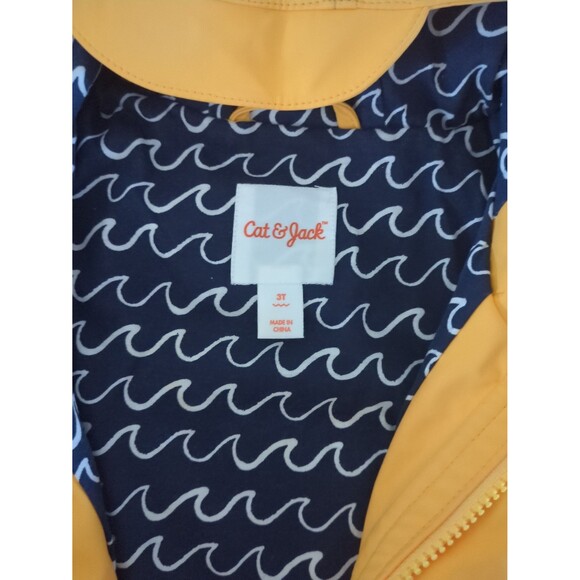 Yellow Long Sleeve Waterproof Raincoat Kids/Boy/Girls size 3T GUC - Picture 2 of 9